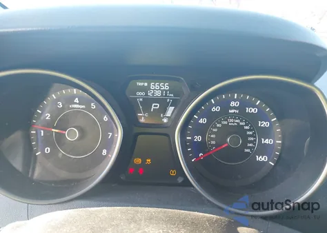 2013 Hyundai Elantra Gls z USA, uszkodzony, nr VIN 5NPDH4AE8DH432761